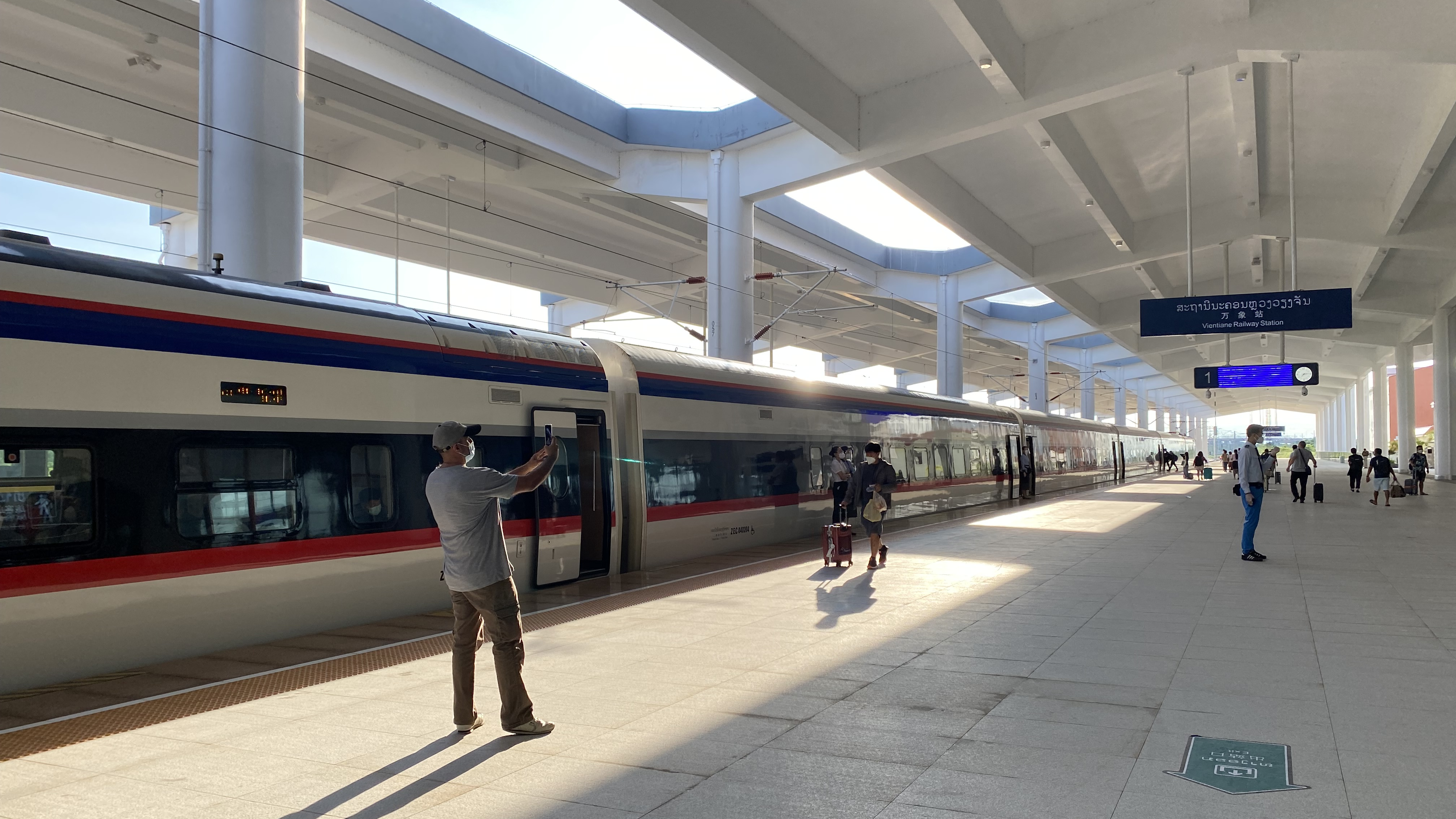 lao china railway-16-9